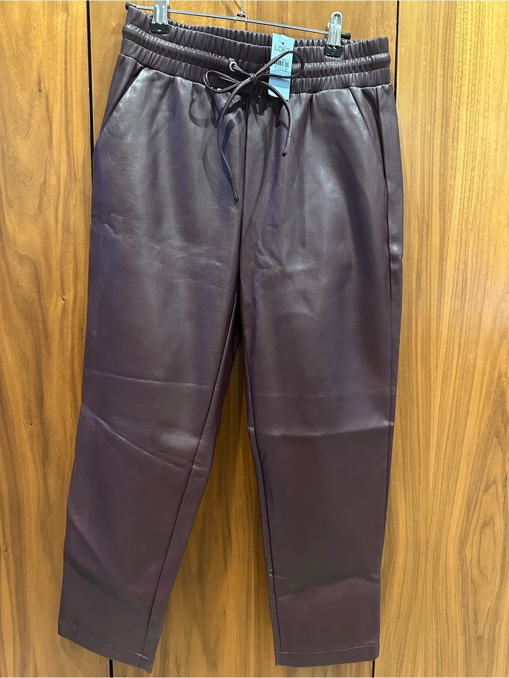 LOFT Faux Leather Jogger Pants Burgundy Oxblood Petite Small NWT Pull On